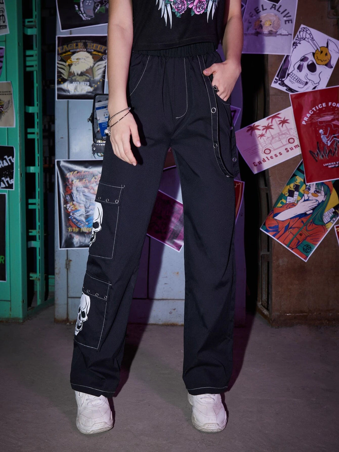 Graphic Print Grunge Punk Pocket Pants