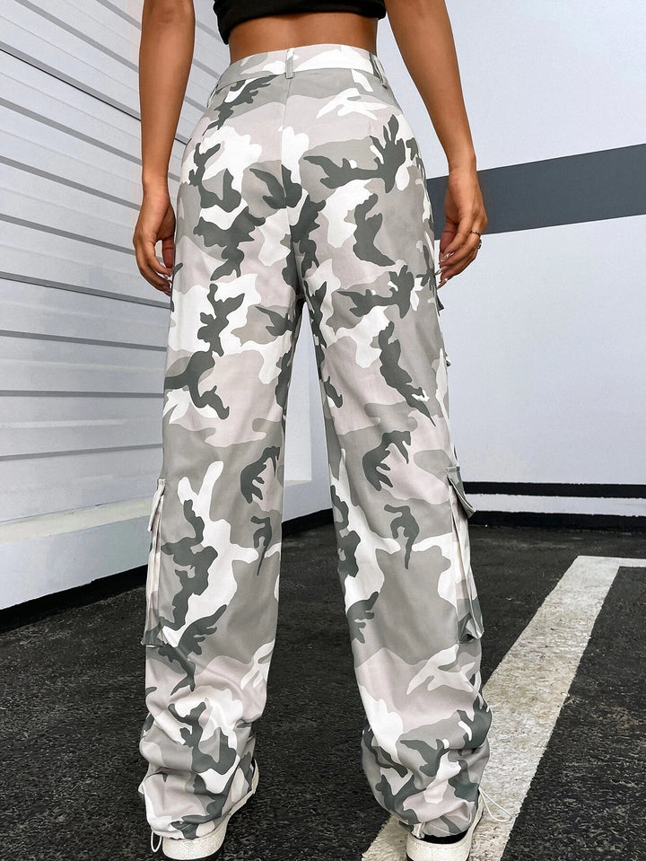 Printed Flap Pocket Camo Cargo Pants