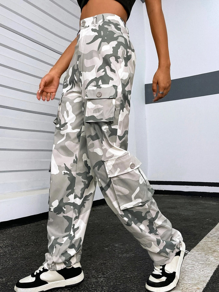 Printed Flap Pocket Camo Cargo Pants