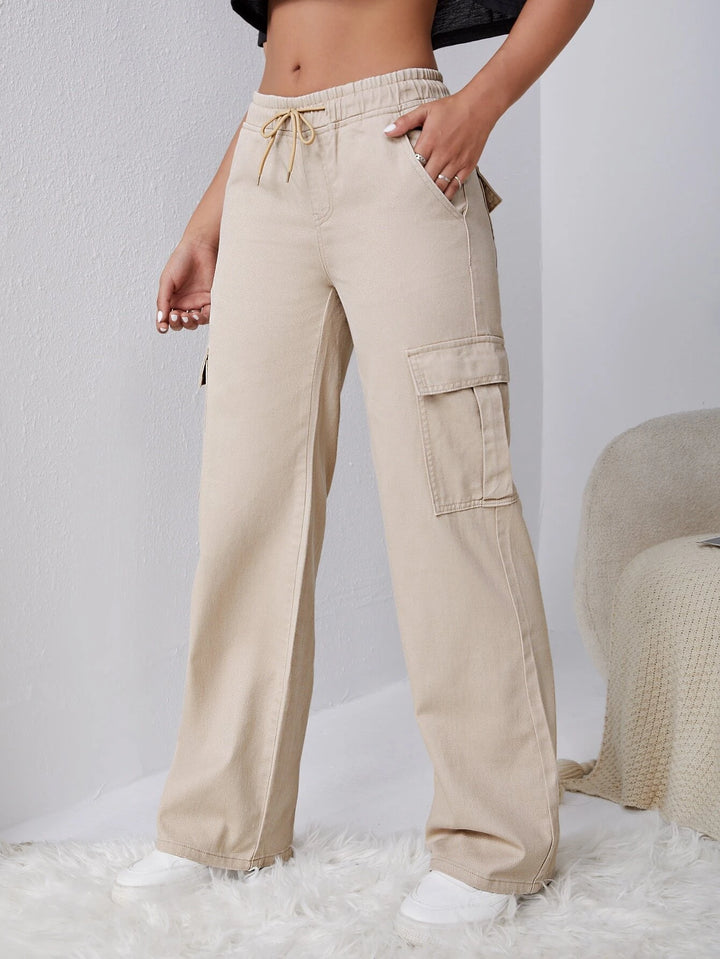 Flap Pocket Side Cargo Jeans