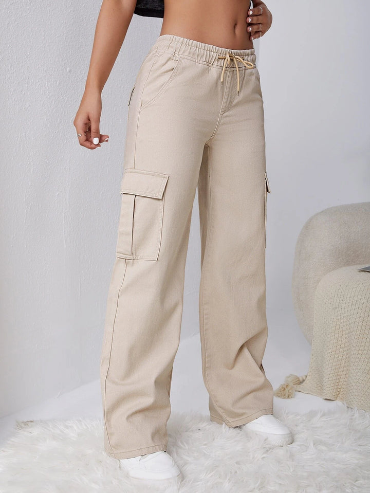 Flap Pocket Side Cargo Jeans