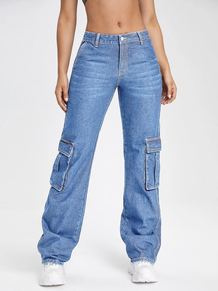 Plain Flap Pocket Regular Fit Cargo Jeans