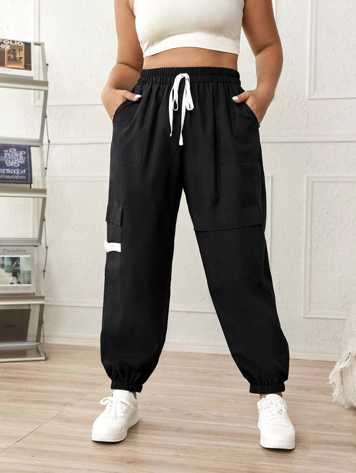 Flap Pocket Side Drawstring Waist Cargo Pants