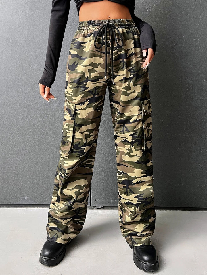 Drawstring Waist Camo Print Cargo Pants