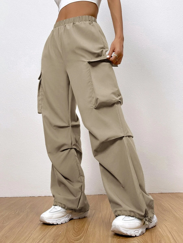 Flap Pocket Side Drawstring Hem Casual Cargo Pants