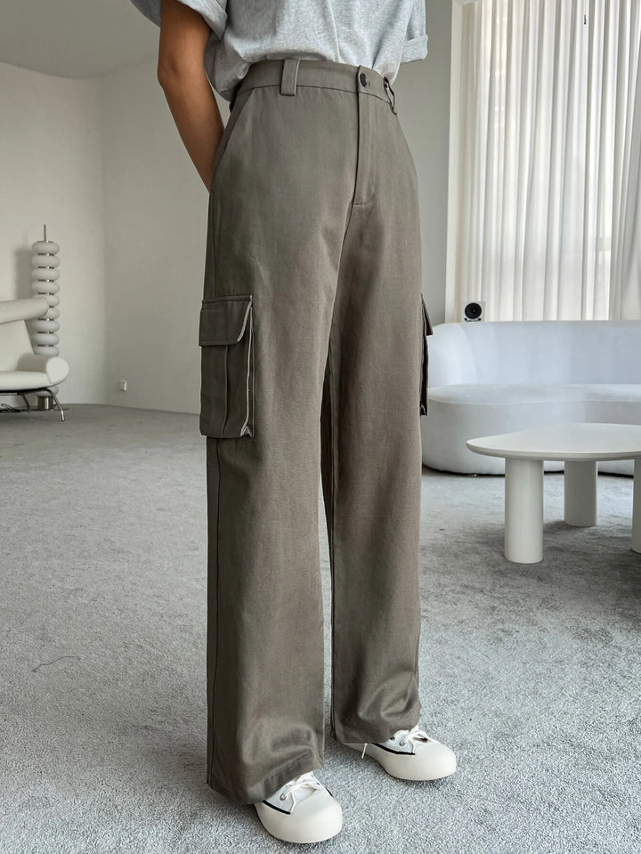 Loose Flap Pocket Cargo Pants