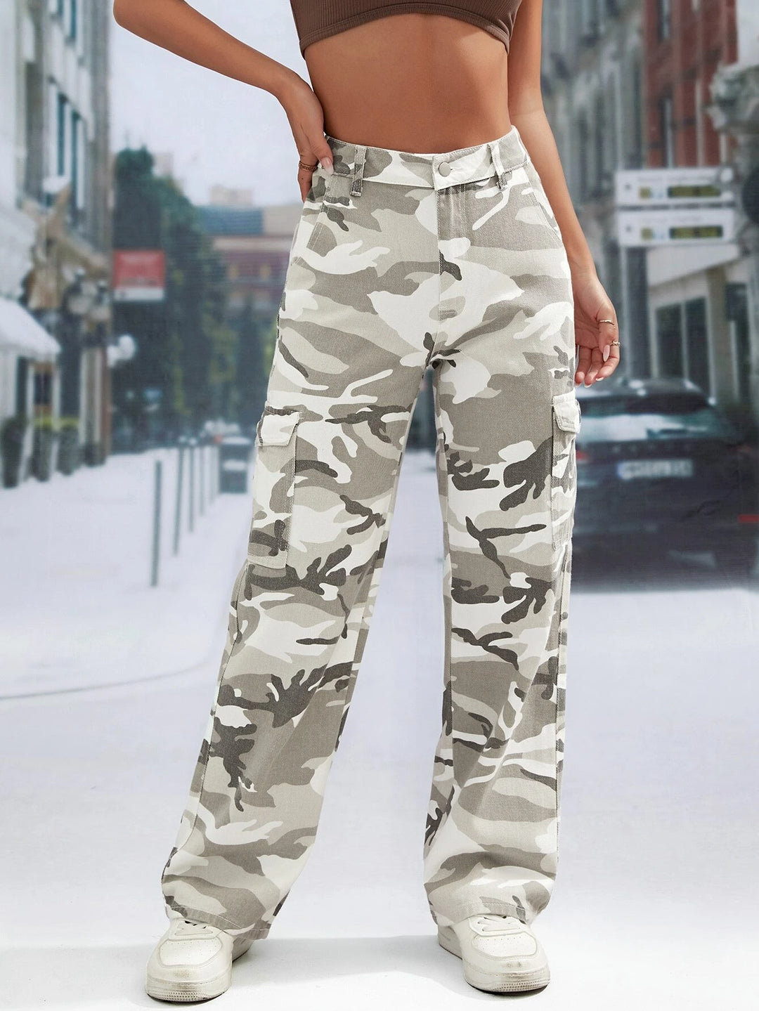 Camo Print Flap Pocket Side High Waist Cargo Jeans