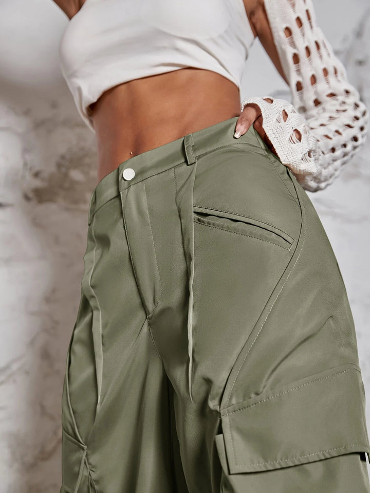 Flap Pocket Ruched Wide Leg Cargo Pants