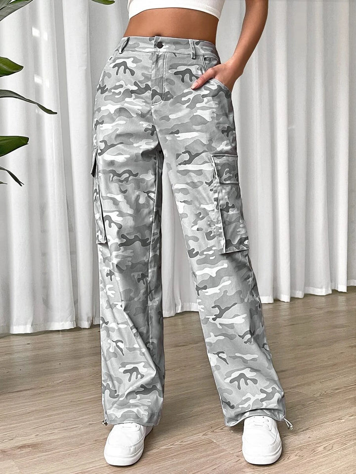 Flap Side Pocket Camo Print Cargo Pants