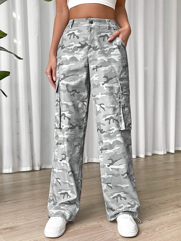 Flap Side Pocket Camo Print Cargo Pants