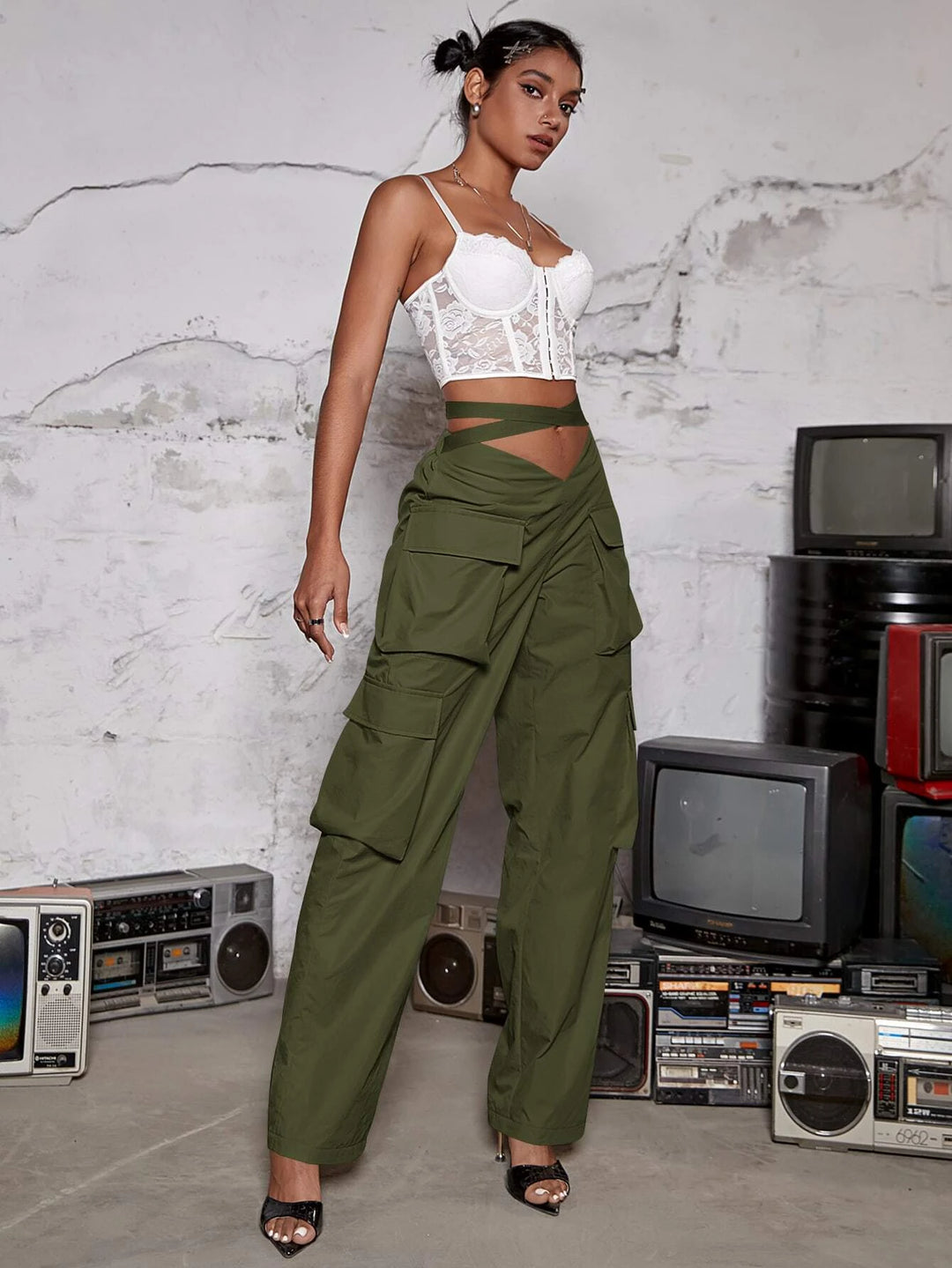 Flap Pocket Side Cargo Pants With Tape Detail