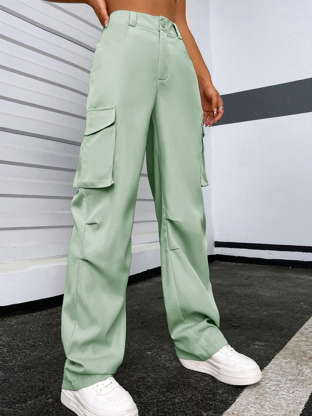 Regular Fit High Waist Cargo Pants