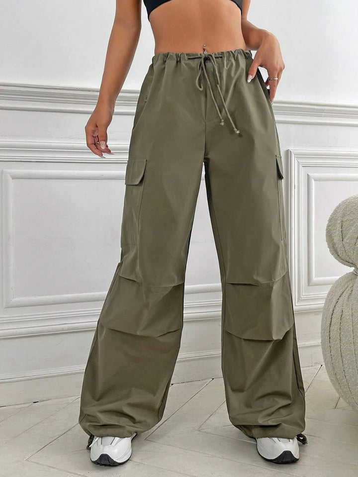 Flap Pocket Side Drawstring Waist Cargo Pants