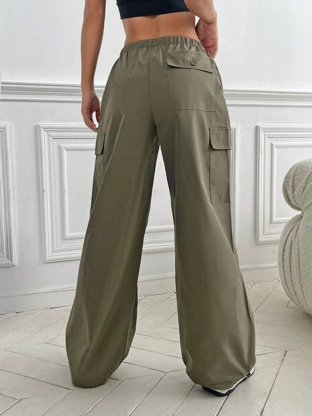 Flap Pocket Side Drawstring Waist Cargo Pants