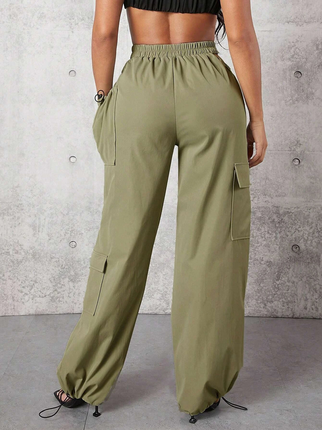 Solid Color Flap Pocket Drawstring Hem Cargo Pants