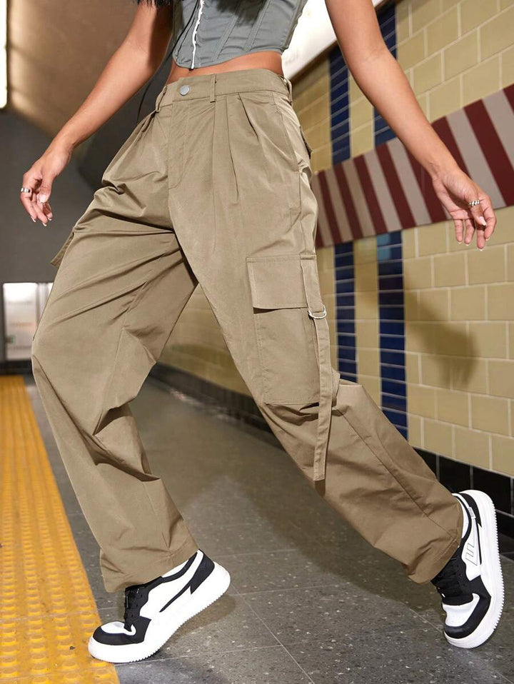 Trendy Flap Pocket Side Cargo Pants