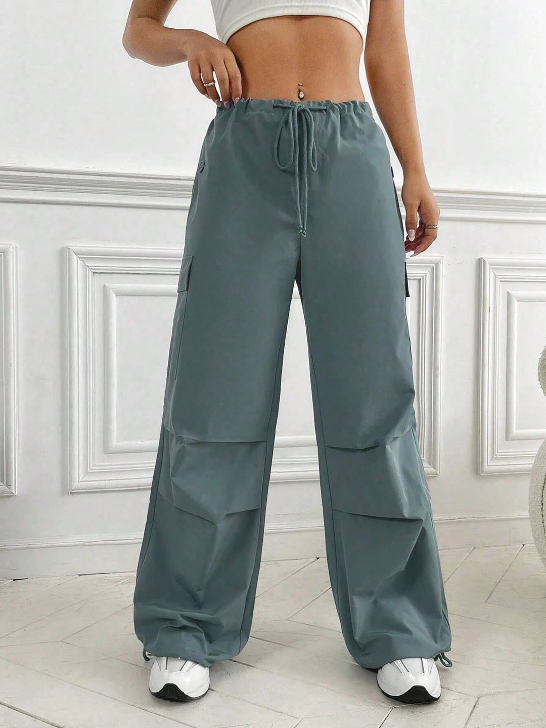 Flap Pocket Side Drawstring Waist Cargo Pants