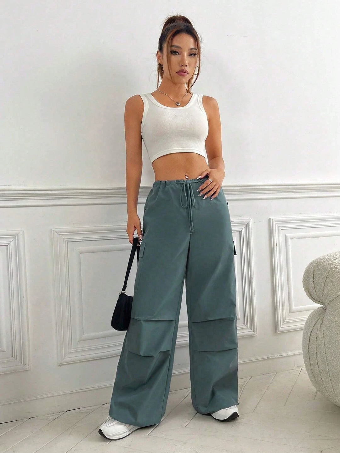 Flap Pocket Side Drawstring Waist Cargo Pants