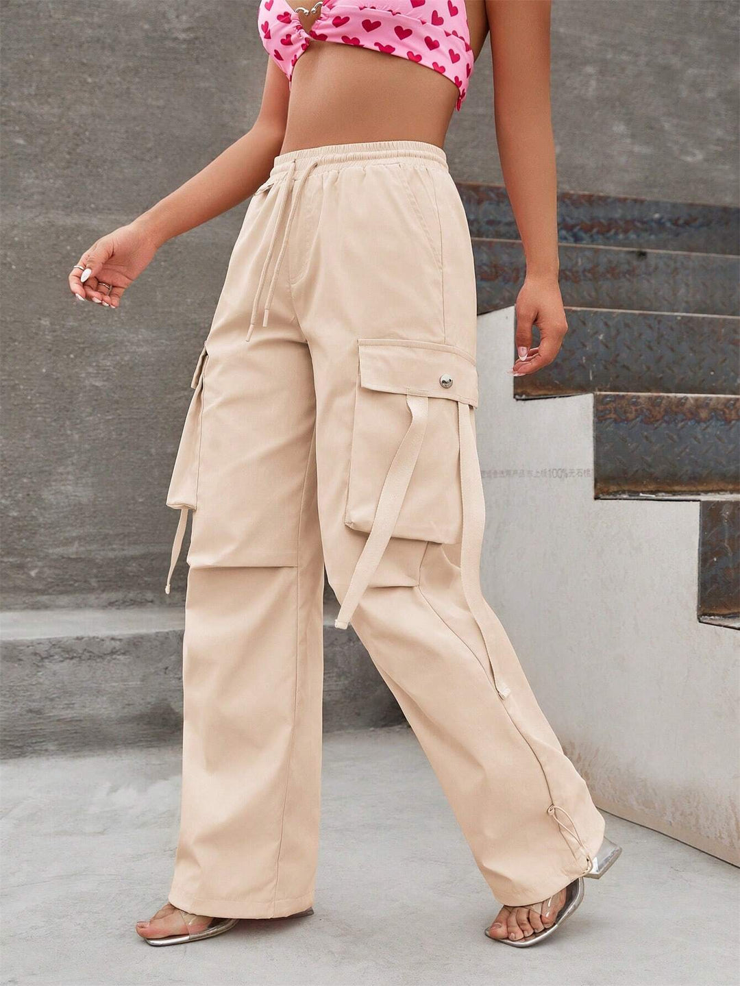 Flap Pocket Side Drawstring Hem Cargo Pants