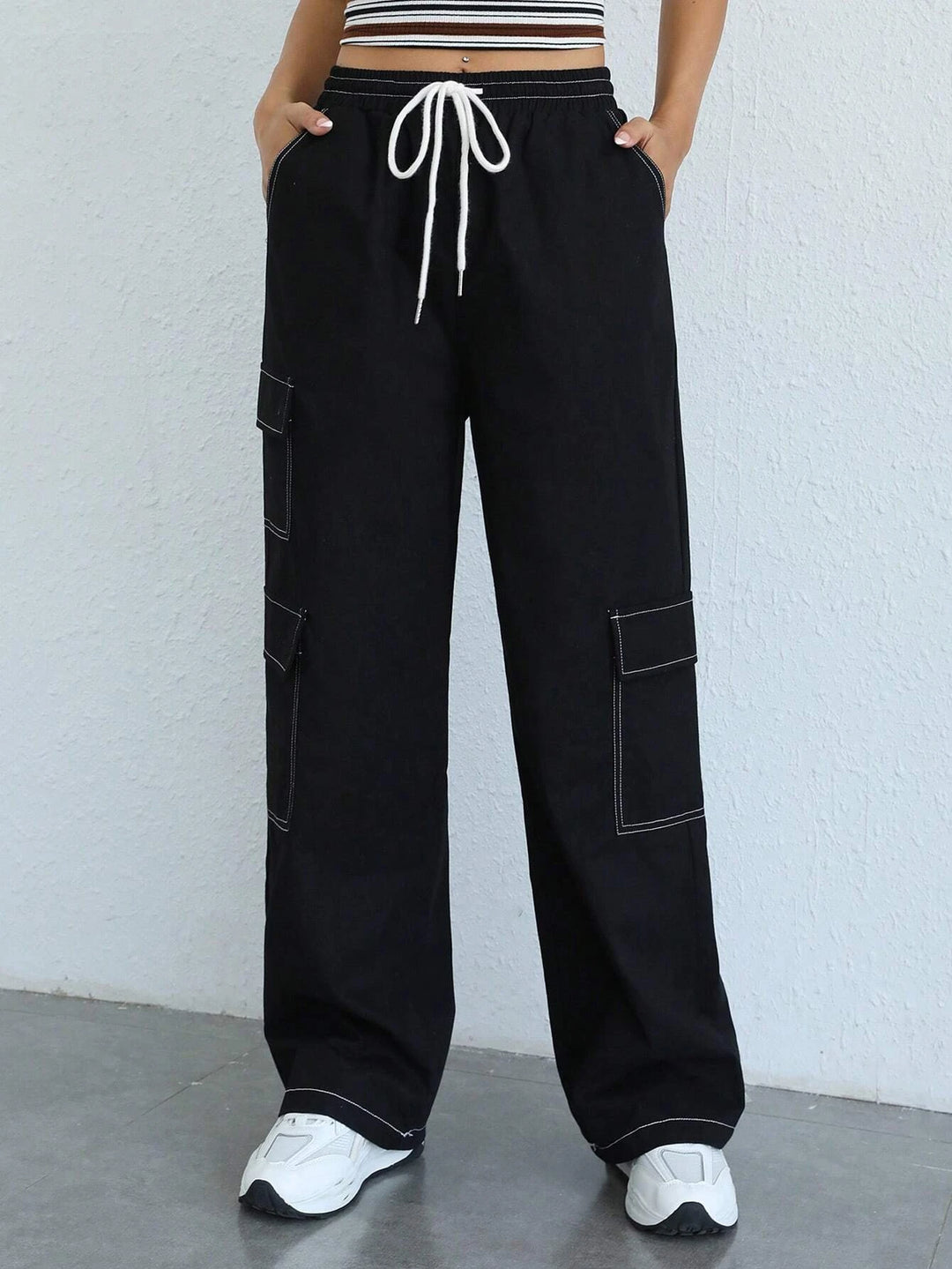 Side Flap Pocket Drawstring Cargo Pants