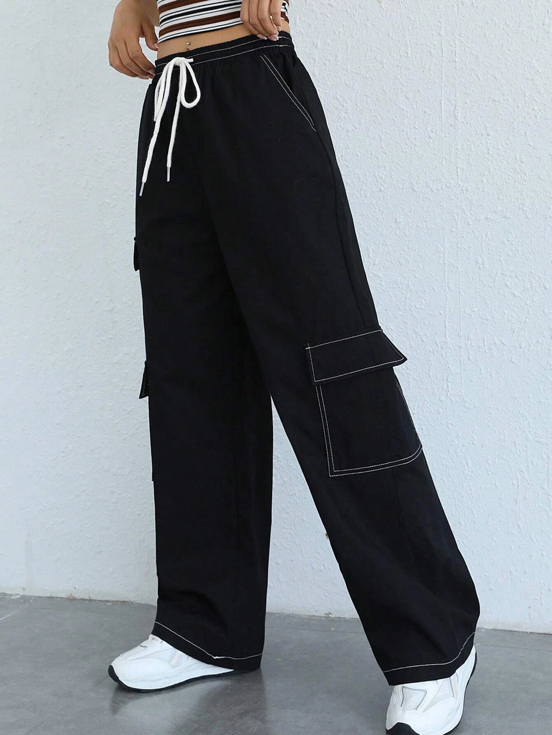 Side Flap Pocket Drawstring Cargo Pants