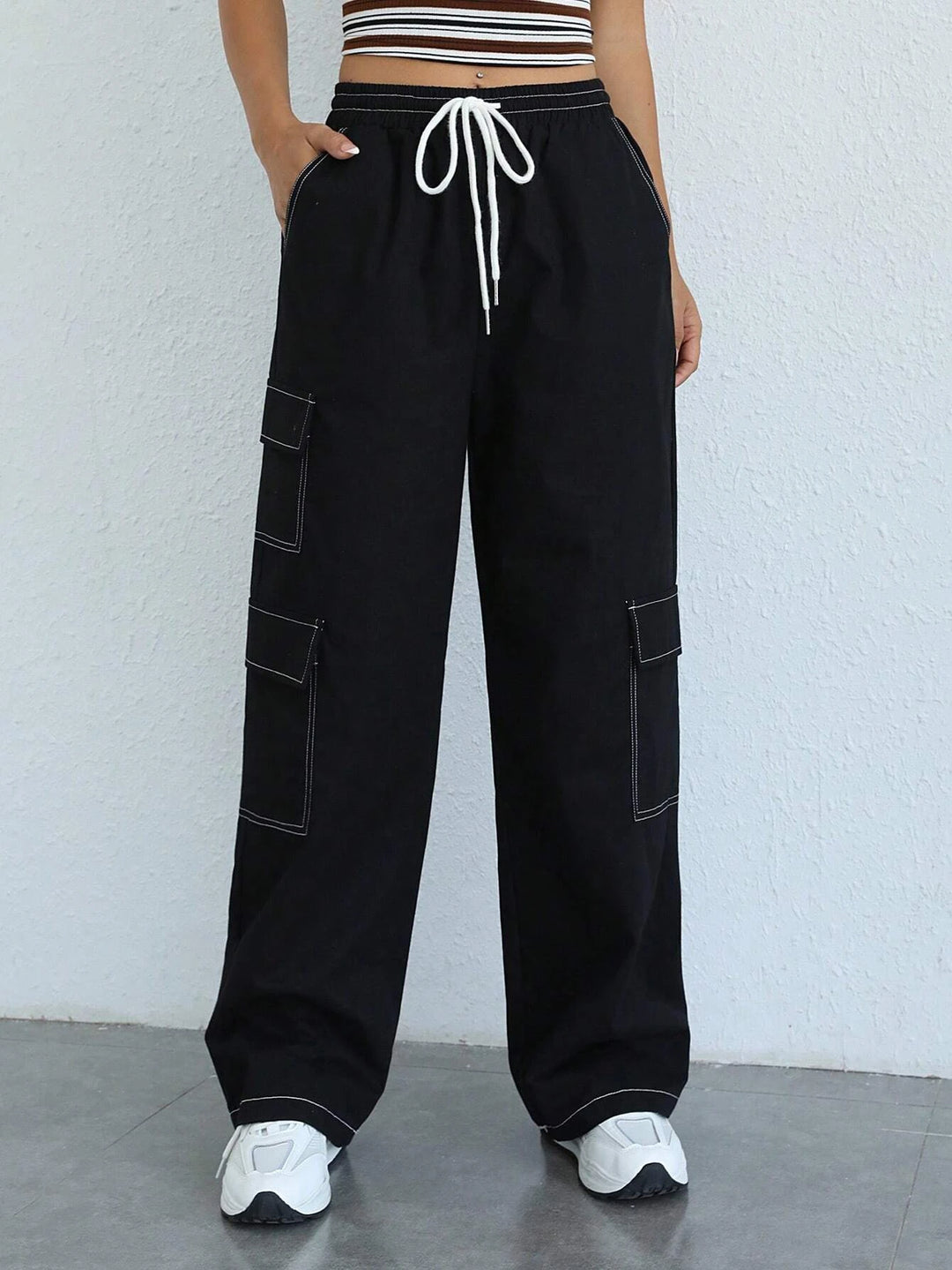 Side Flap Pocket Drawstring Cargo Pants