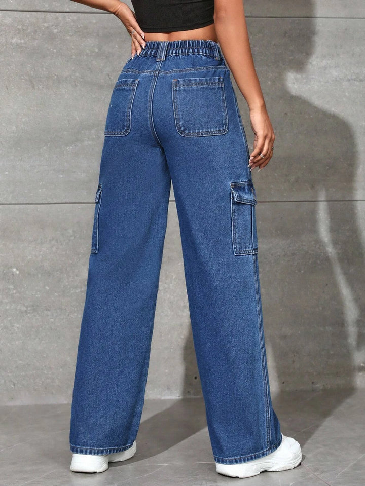 Stylish Flap Pocket Cargo Jeans