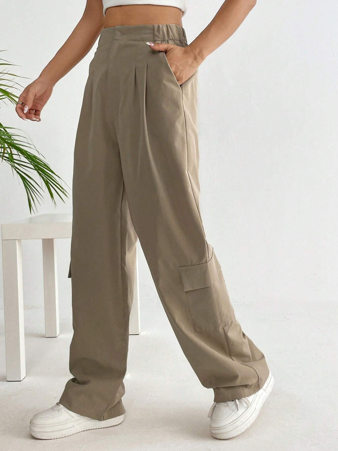 Long Flap Pocket Beige Cargo Pants