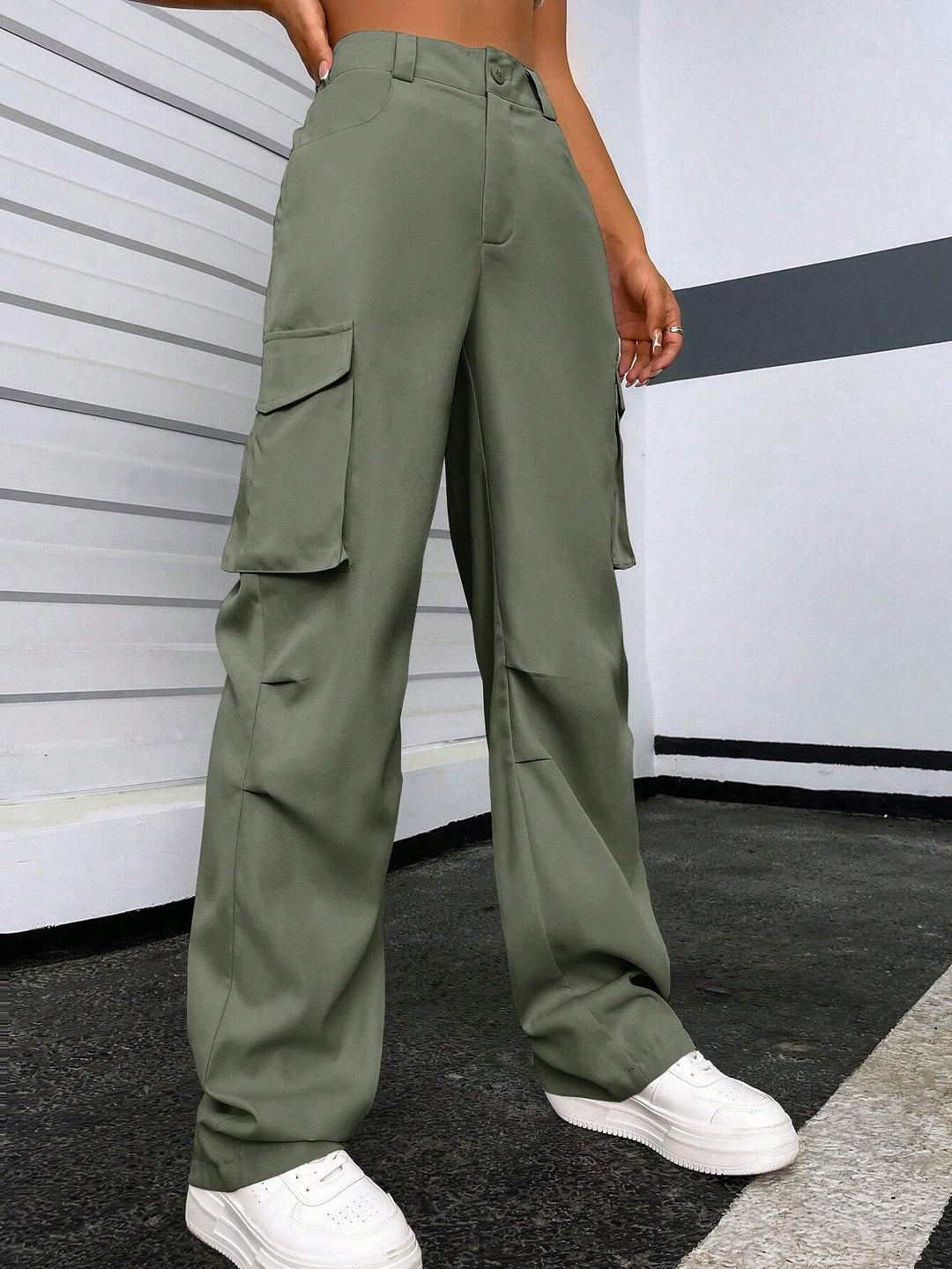 Regular Fit High Waist Cargo Pants