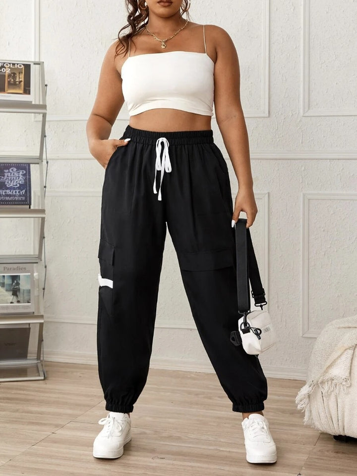 Flap Pocket Side Drawstring Waist Cargo Pants